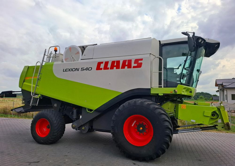 Claas Lexion 540 heder 6.6 m, Nie Malowany, Stan Bardzo Dobry - Moissonneuse-batteuse: photos 3 Claas Lexion 540 heder 6.6 m, Nie Malowany, Stan Bardzo Dobry - Moissonneuse-batteuse: photos 3