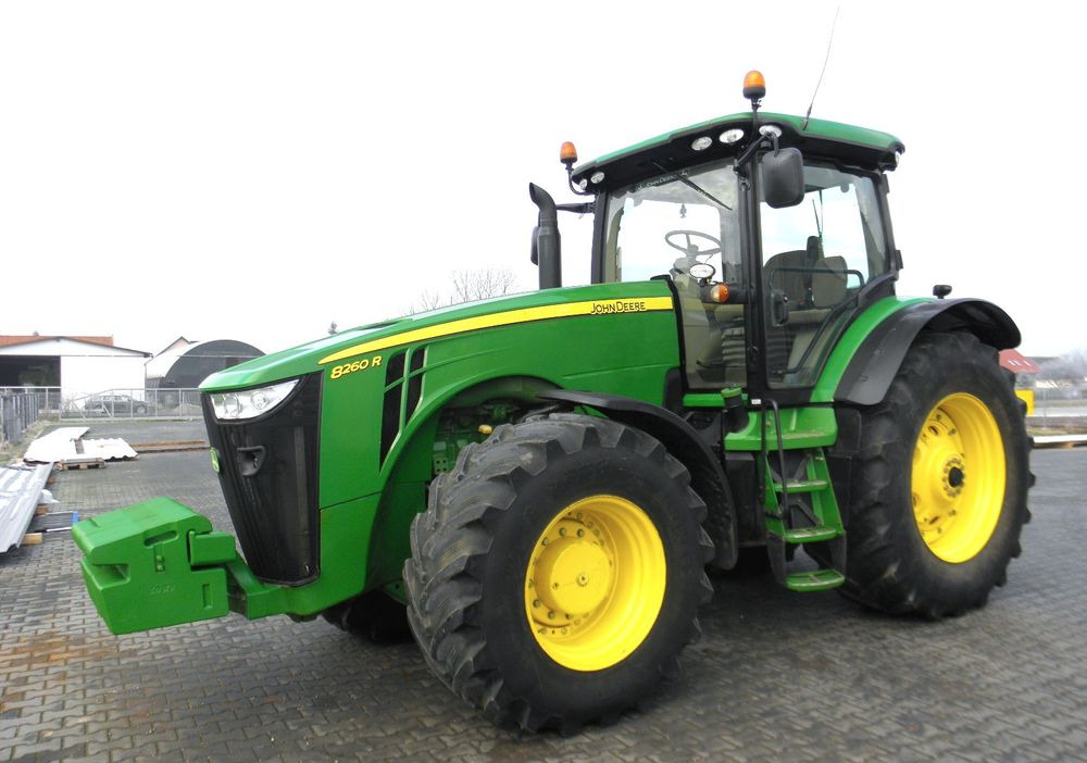 John Deere 8260R 2014 Rok, Skrzynia POWERSHIFT ,9200 mtg, Nie Malowany, Stan Idealny - Tracteur agricole: photos 1 John Deere 8260R 2014 Rok, Skrzynia POWERSHIFT ,9200 mtg, Nie Malowany, Stan Idealny - Tracteur agricole: photos 1