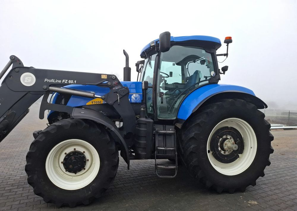 Tracteur agricole New Holland T7050 2011 Rok 9400 mtg, AutoCommand, Ładowacz czołowy Stoll, Nie Malowany, Stan Idelany: photos 15