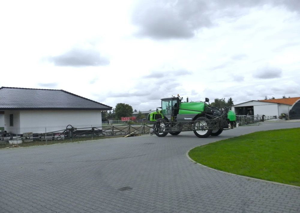 Pulvérisateur Tecnoma Laser 4240 2014 Rok, GPS, 36 M, Nie Malowany, Stan Bardzo Dobry: photos 12 Pulvérisateur Tecnoma Laser 4240 2014 Rok, GPS, 36 M, Nie Malowany, Stan Bardzo Dobry: photos 12