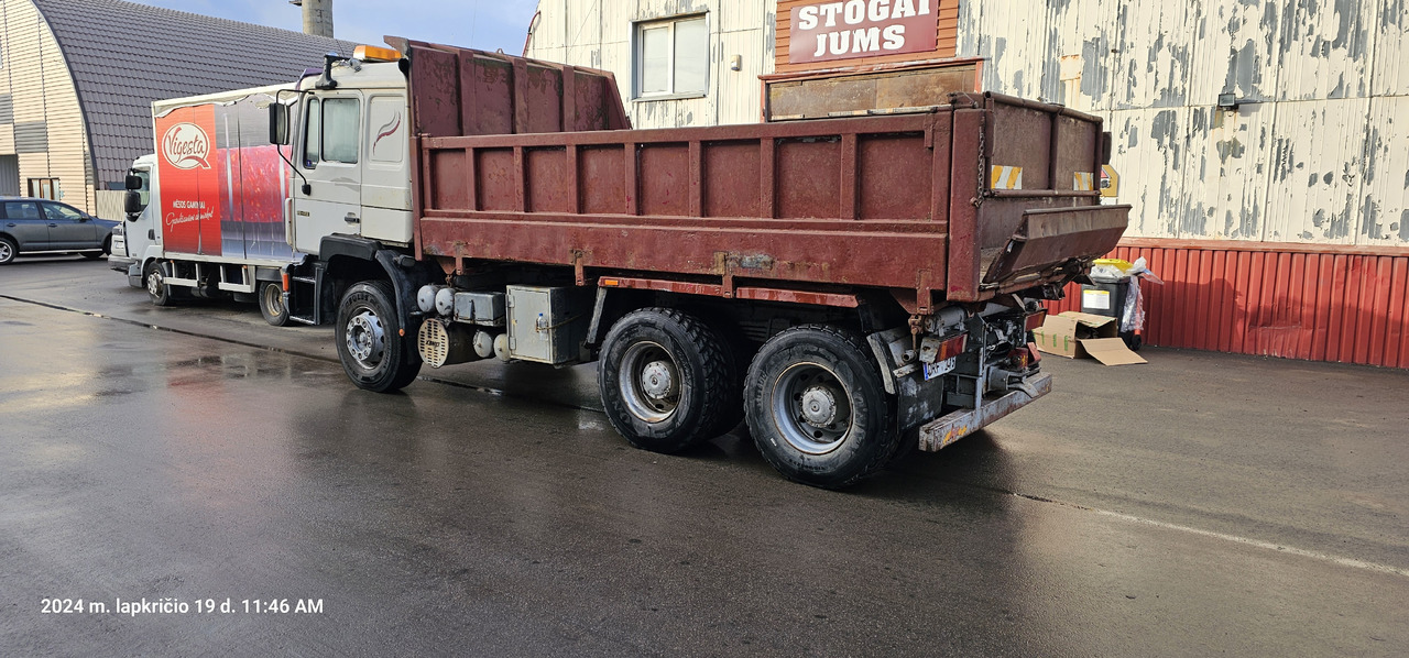 MAN 26.422 - Camion benne: photos 4 MAN 26.422 - Camion benne: photos 4