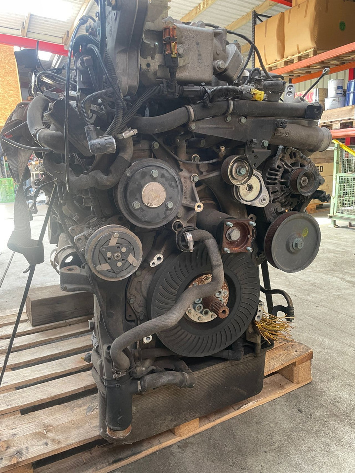 MAN MAN Motor D2676 LF45 TGS TGX D 2676 LF 45 Euro 6 - Moteur pour Camion: photos 5 MAN MAN Motor D2676 LF45 TGS TGX D 2676 LF 45 Euro 6 - Moteur pour Camion: photos 5