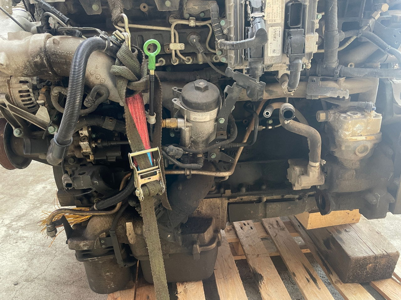 MAN MAN Motor D2676 LF45 TGS TGX D 2676 LF 45 Euro 6 - Moteur pour Camion: photos 2 MAN MAN Motor D2676 LF45 TGS TGX D 2676 LF 45 Euro 6 - Moteur pour Camion: photos 2