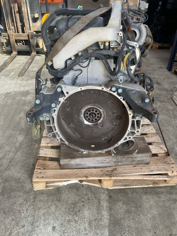 MAN MAN Motor D2676 LF45 TGS TGX D 2676 LF 45 Euro 6 - Moteur pour Camion: photos 3 MAN MAN Motor D2676 LF45 TGS TGX D 2676 LF 45 Euro 6 - Moteur pour Camion: photos 3