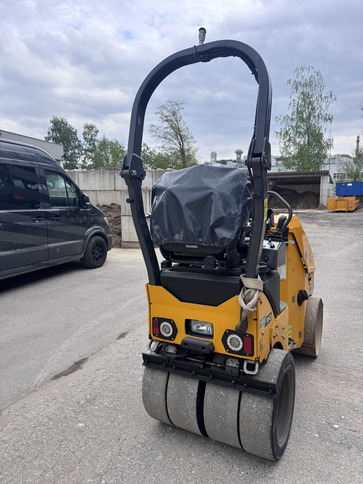 AMMANN ARX 16-2 C - Compacteur mixte: photos 4 AMMANN ARX 16-2 C - Compacteur mixte: photos 4