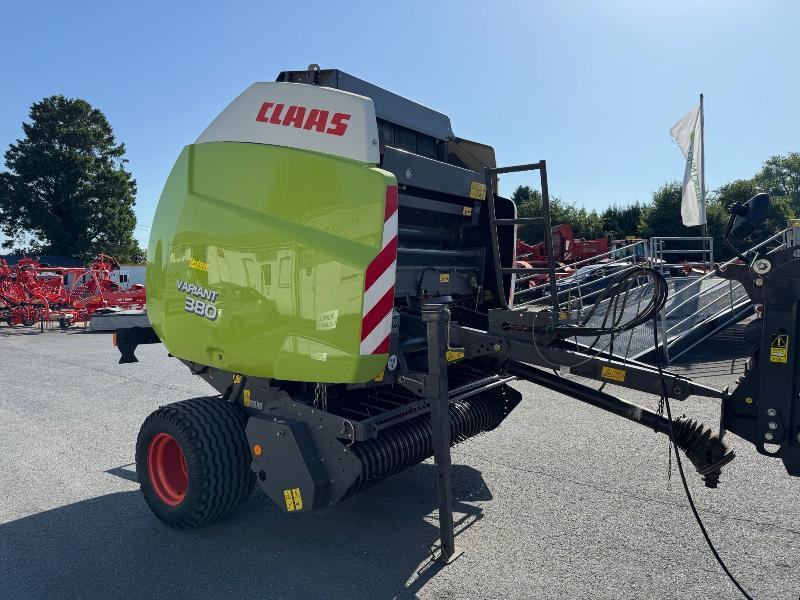 CLAAS VARIANT 380 - Presse à balles rondes: photos 5 CLAAS VARIANT 380 - Presse à balles rondes: photos 5