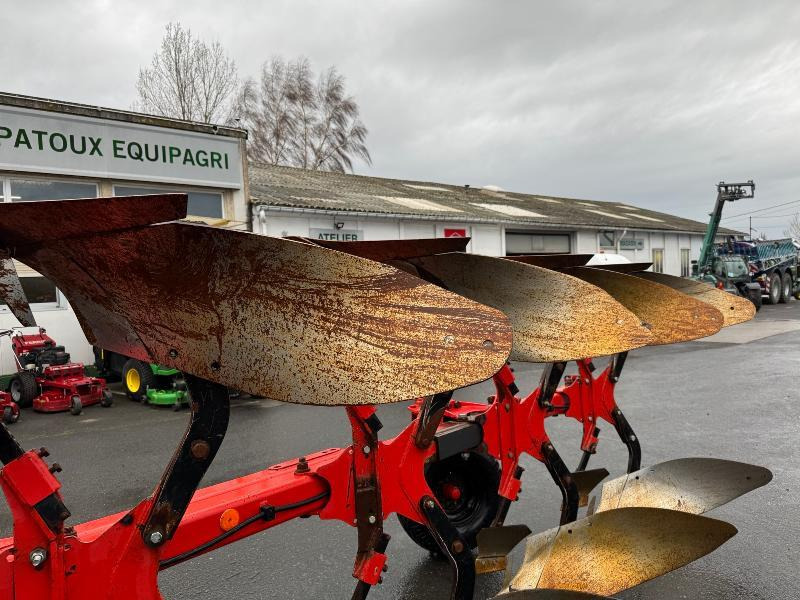GREGOIRE BESSON RC47 - Charrue: photos 4 GREGOIRE BESSON RC47 - Charrue: photos 4
