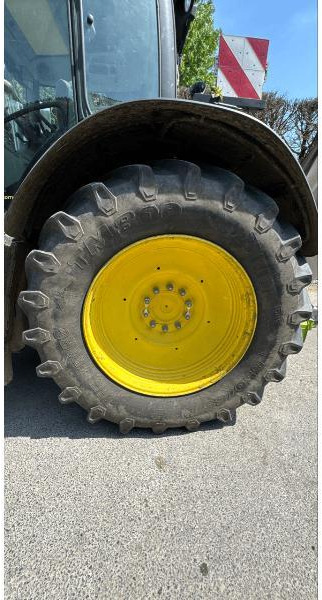 JOHN DEERE 6175R - Tracteur agricole: photos 4 JOHN DEERE 6175R - Tracteur agricole: photos 4