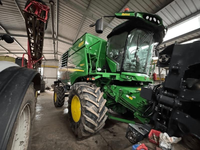 JOHN DEERE T660 - Moissonneuse-batteuse: photos 2 JOHN DEERE T660 - Moissonneuse-batteuse: photos 2