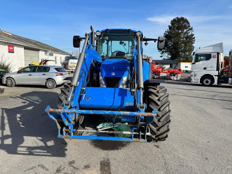 NEW-HOLLAND T5.95 - Tracteur agricole: photos 2 NEW-HOLLAND T5.95 - Tracteur agricole: photos 2
