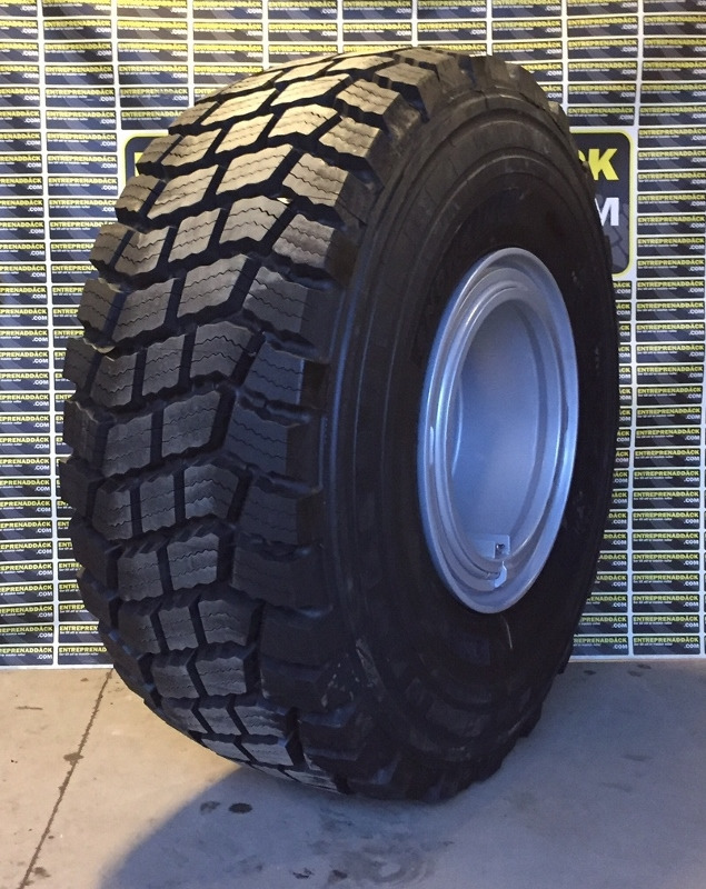 OTR Rim 19,50-25/2,5” 5-P for Huddig 1060/1260 (For tyre 23,5R25)Silver or Blac - Jante pour Tractopelle: photos 2 OTR Rim 19,50-25/2,5” 5-P for Huddig 1060/1260 (For tyre 23,5R25)Silver or Blac - Jante pour Tractopelle: photos 2