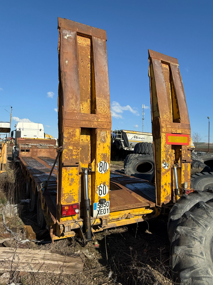 ACTM AC06 Trailer - Semi-remorque surbaissé: photos 3 ACTM AC06 Trailer - Semi-remorque surbaissé: photos 3