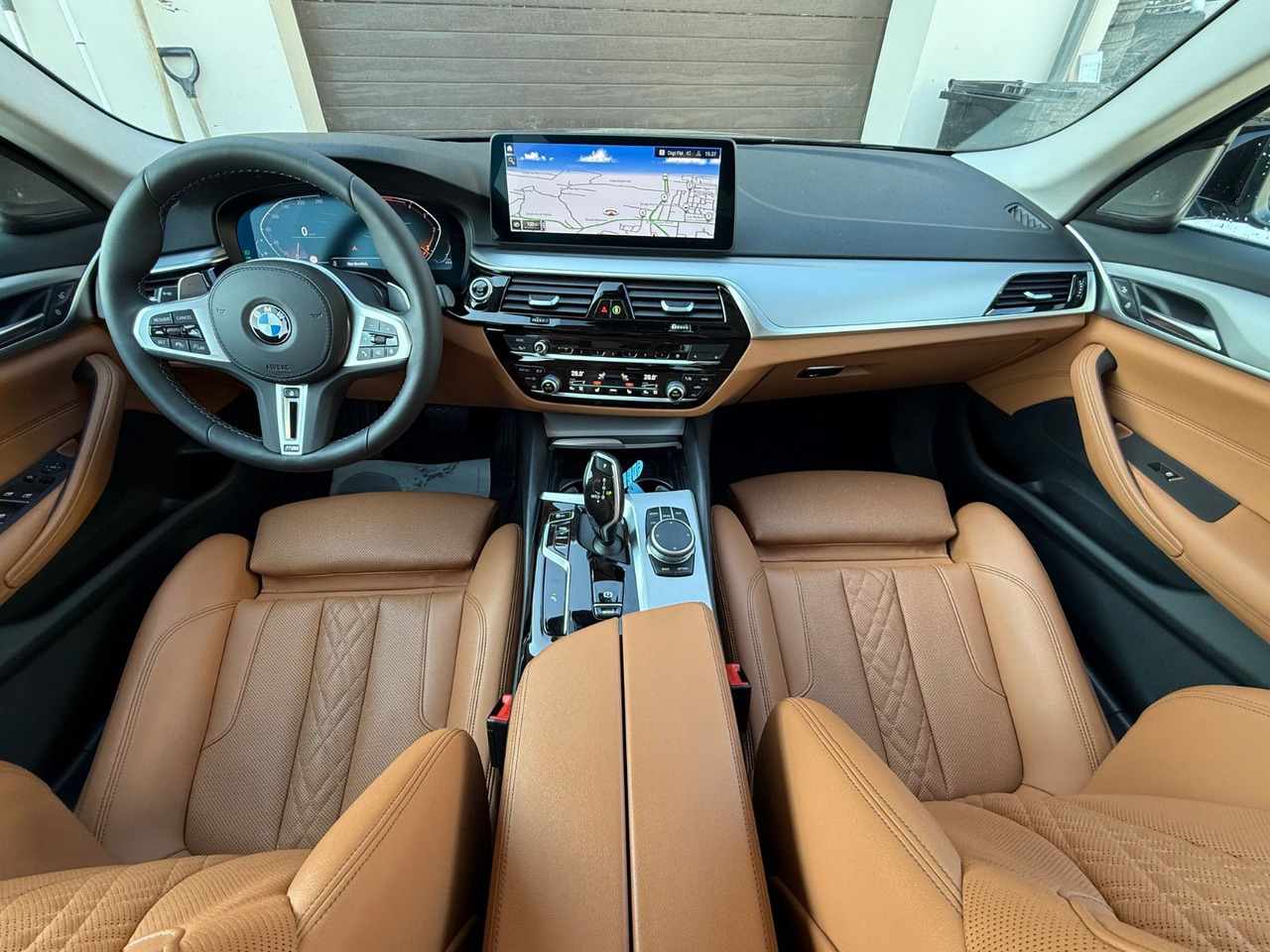 BMW 520D MILDHYBRID - Berline: photos 5 BMW 520D MILDHYBRID - Berline: photos 5