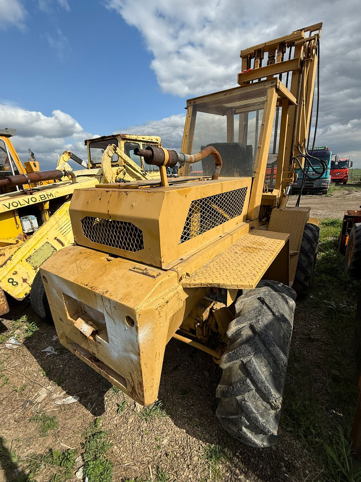 BROBUS BH40 STACKER - Chariot élévateur diesel: photos 3 BROBUS BH40 STACKER - Chariot élévateur diesel: photos 3