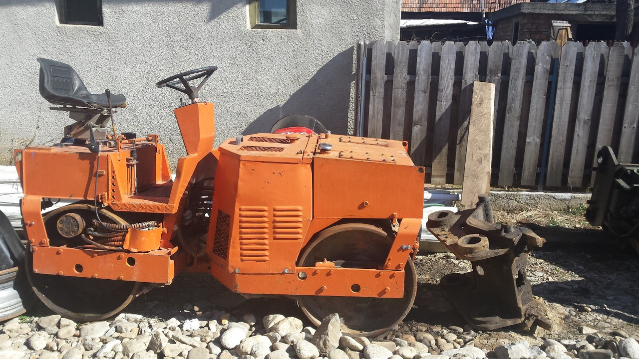 Compactor cylinder Bitteli - Rouleau compresseur: photos 1 Compactor cylinder Bitteli - Rouleau compresseur: photos 1