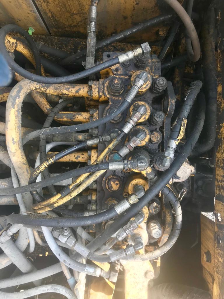 Excavator Komatsu PC 290 LC6 - Pelle sur chenille: photos 2 Excavator Komatsu PC 290 LC6 - Pelle sur chenille: photos 2