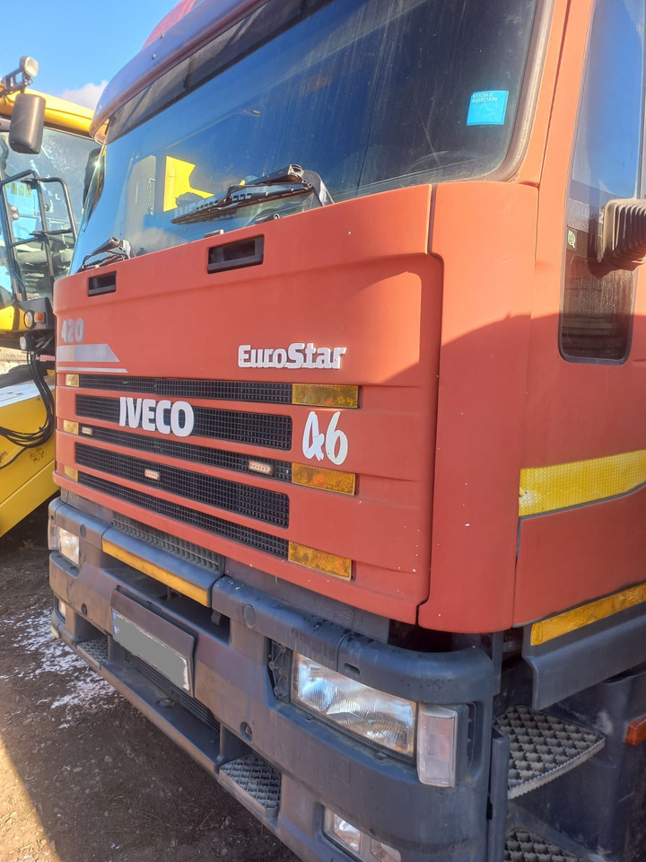 IVECO EUROSTAR N3 - Camion plateau: photos 3 IVECO EUROSTAR N3 - Camion plateau: photos 3