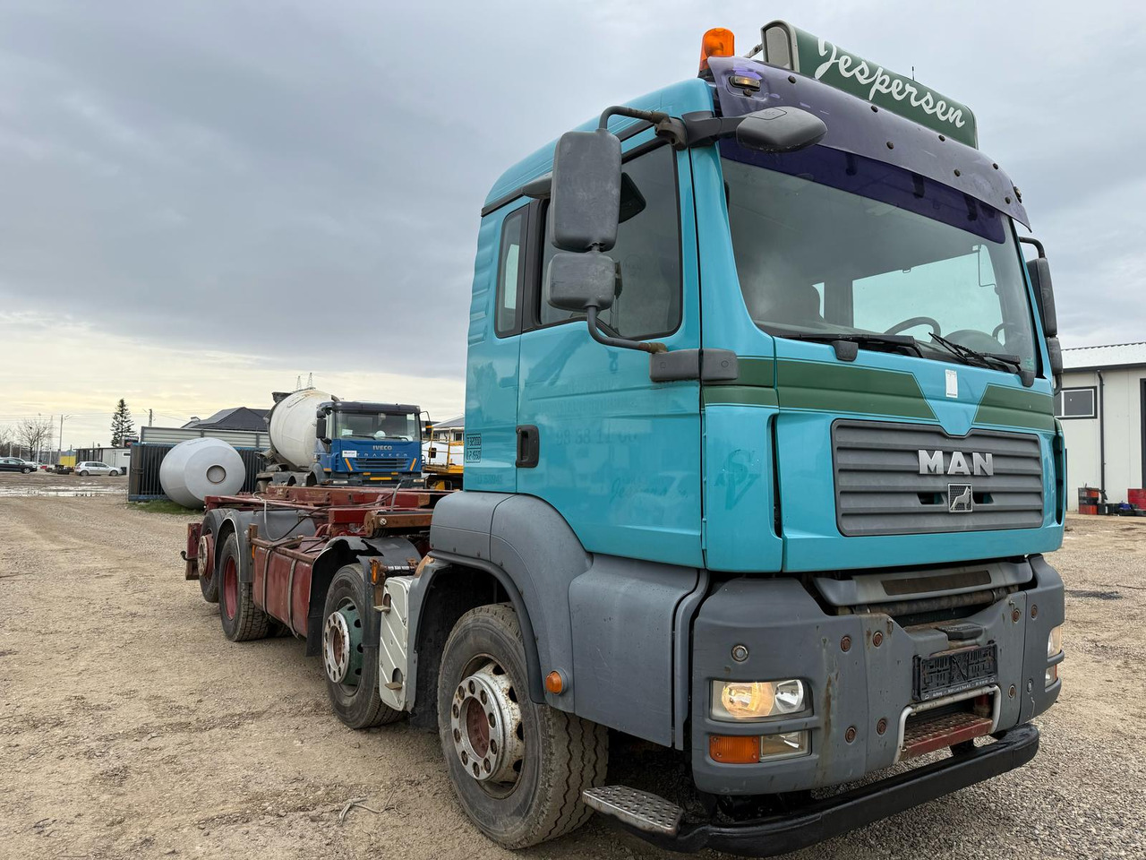 MAN TGA 440 8X2 CAR CHASSIS - Camion - système de câble: photos 4 MAN TGA 440 8X2 CAR CHASSIS - Camion - système de câble: photos 4