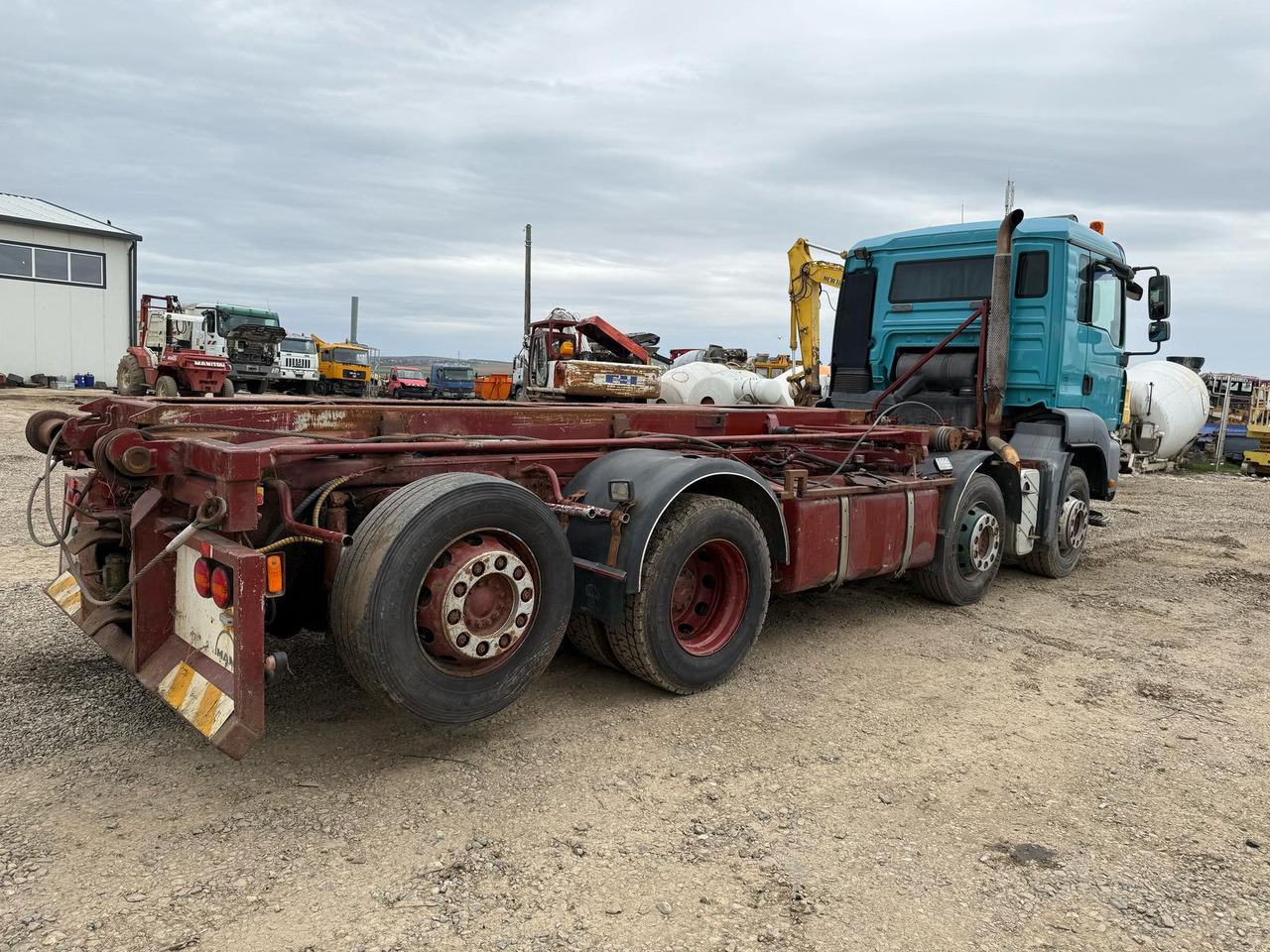 MAN TGA 440 8X2 CAR CHASSIS - Camion - système de câble: photos 5 MAN TGA 440 8X2 CAR CHASSIS - Camion - système de câble: photos 5