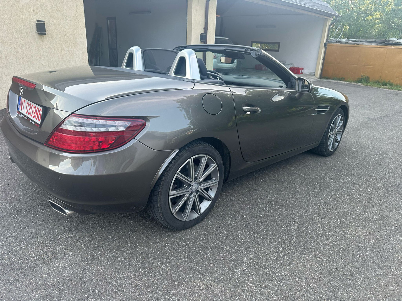 MERCEDES BENZ SLK - Voiture: photos 4 MERCEDES BENZ SLK - Voiture: photos 4