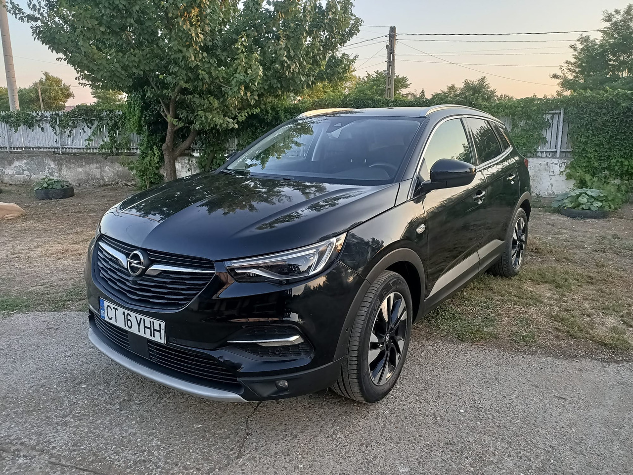 OPEL GRANDLAND X - SUV: photos 1 OPEL GRANDLAND X - SUV: photos 1