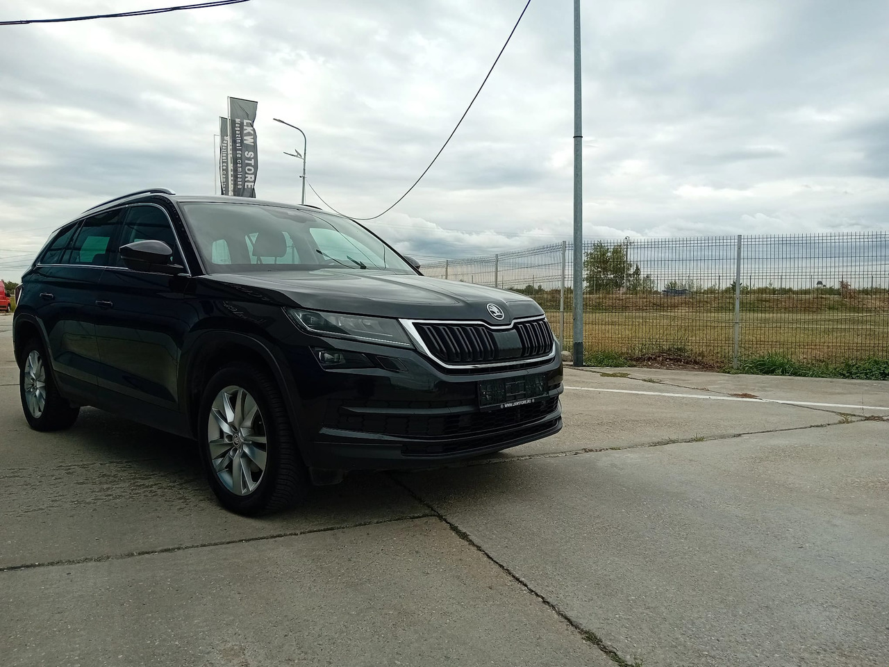 SKODA KODIAQ 2.0 TDI 4×4 DSG, TOP !!! - SUV: photos 3 SKODA KODIAQ 2.0 TDI 4×4 DSG, TOP !!! - SUV: photos 3