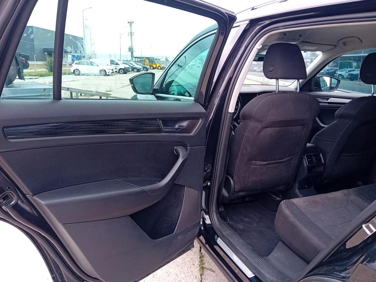 SUV SKODA KODIAQ 2.0 TDI 4×4 DSG, TOP !!!: photos 14 SUV SKODA KODIAQ 2.0 TDI 4×4 DSG, TOP !!!: photos 14