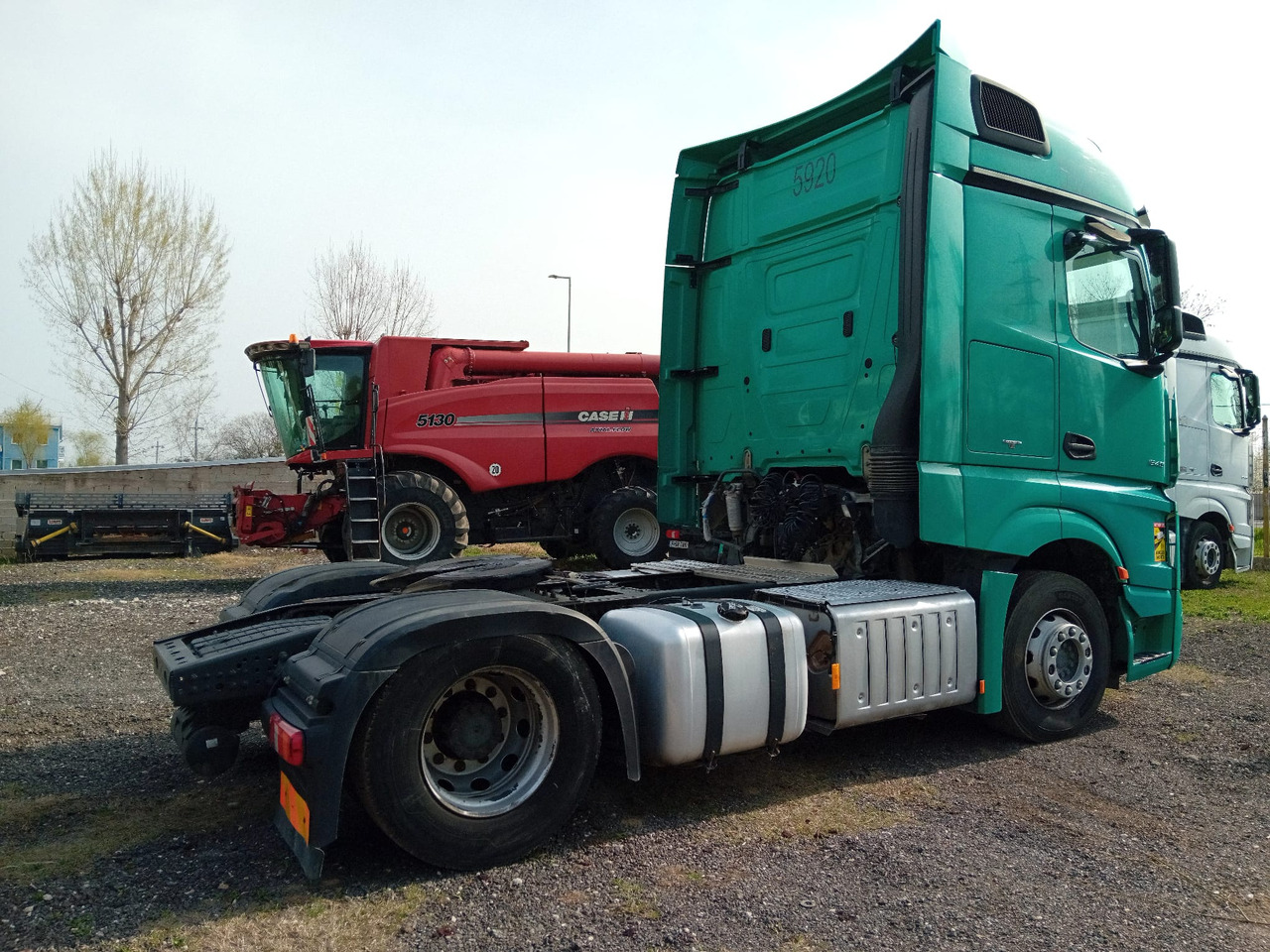 Mercedes-Benz Actros 18.45 - Tracteur routier: photos 5 Mercedes-Benz Actros 18.45 - Tracteur routier: photos 5