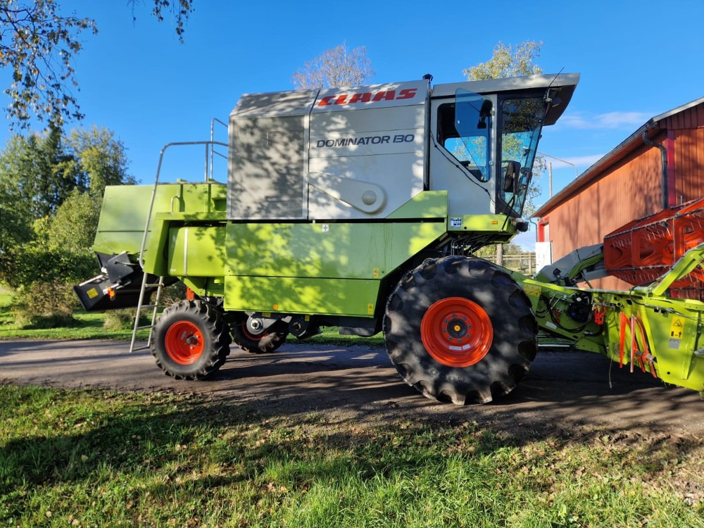 Moissonneuse-batteuse CLAAS Dominator 130: photos 7