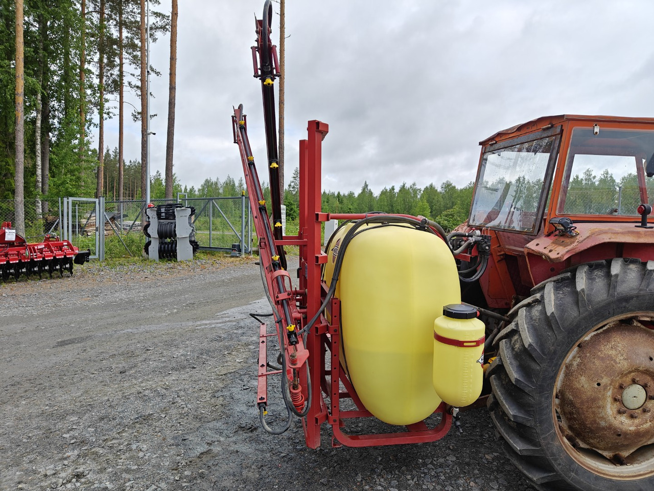 HARDI NK 800L/12M kasvinsuojeluruisku - juuri leimattu - Pulvérisateur: photos 3 HARDI NK 800L/12M kasvinsuojeluruisku - juuri leimattu - Pulvérisateur: photos 3