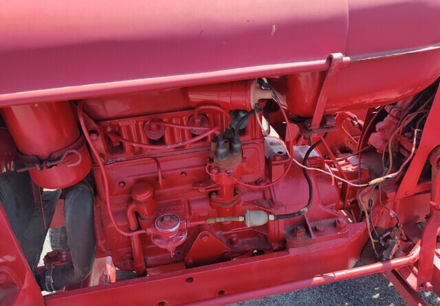 Tracteur agricole Massey Harris Traktori - bensiini: photos 9