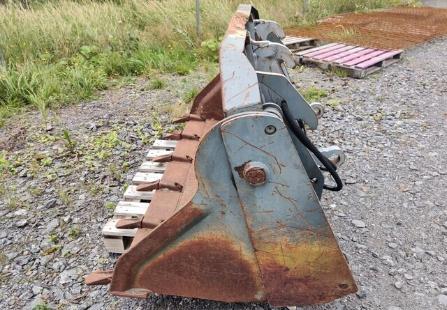 Monitoimikauha kynsillä 173cm CAT-kurottajan sovitteella - Godet pour chargeur: photos 4 Monitoimikauha kynsillä 173cm CAT-kurottajan sovitteella - Godet pour chargeur: photos 4