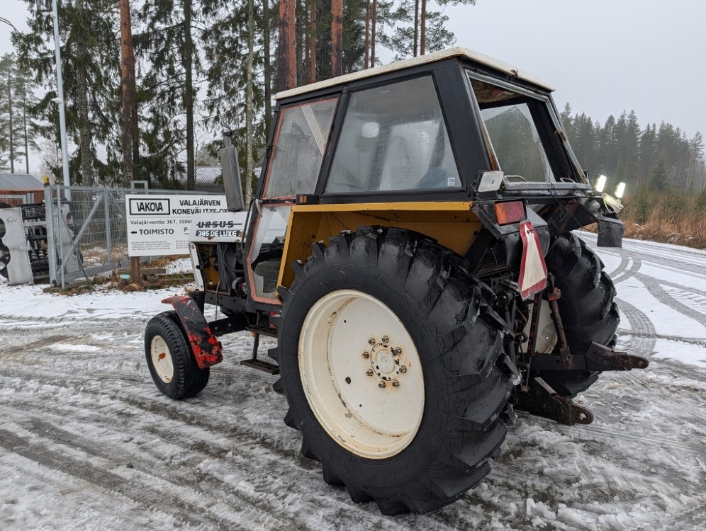 URSUS 385 De Luxe - Tracteur agricole: photos 2 URSUS 385 De Luxe - Tracteur agricole: photos 2