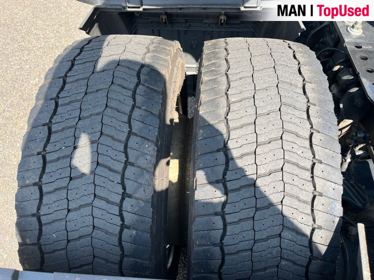 MAN TGX 18.470 4x2 LL SA Euro6 Retarder Klima ZV - Tracteur routier: photos 3 MAN TGX 18.470 4x2 LL SA Euro6 Retarder Klima ZV - Tracteur routier: photos 3