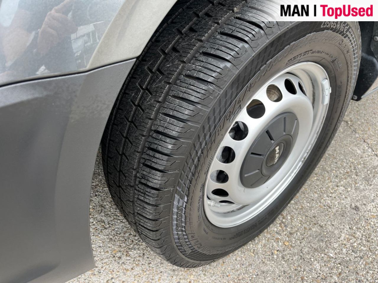 MAN TGE 3.140 4X2F SB, Automatic, Flat bed Klima ZV - Utilitaire plateau: photos 4 MAN TGE 3.140 4X2F SB, Automatic, Flat bed Klima ZV - Utilitaire plateau: photos 4