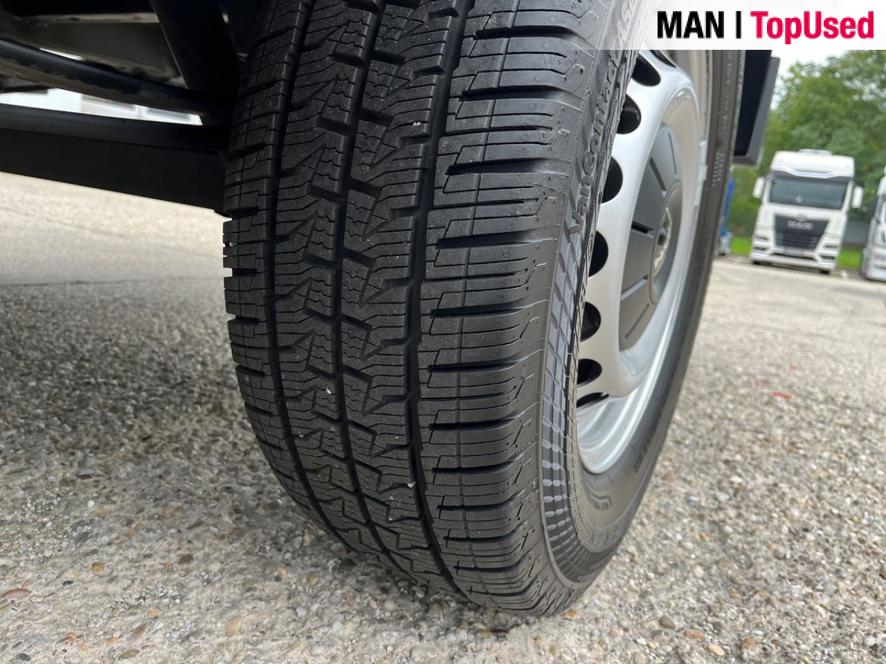 MAN TGE 3.140 4X2F SB, Automatic, Flat bed Klima ZV - Utilitaire plateau: photos 5 MAN TGE 3.140 4X2F SB, Automatic, Flat bed Klima ZV - Utilitaire plateau: photos 5