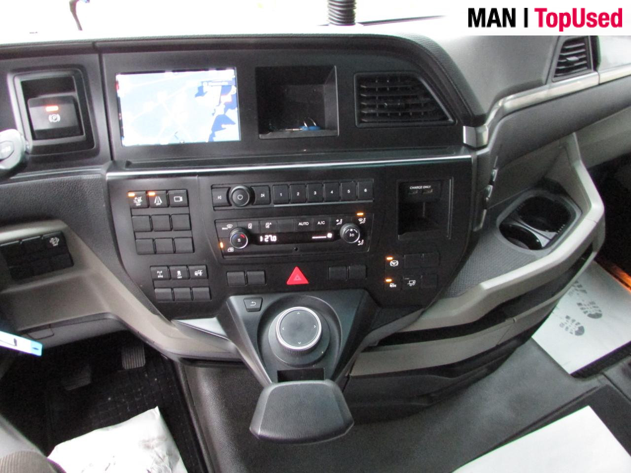 MAN TGX 18.470 4x2 LL SA Euro6 Retarder Klima ZV - Tracteur routier: photos 4 MAN TGX 18.470 4x2 LL SA Euro6 Retarder Klima ZV - Tracteur routier: photos 4