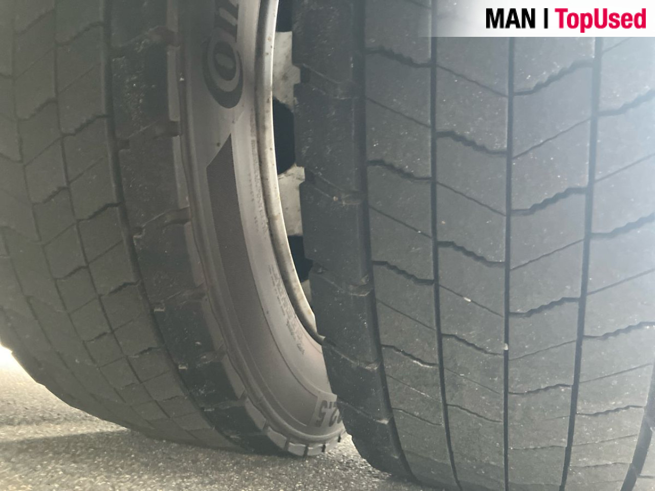 MAN TGX 18.470 4x2 LL SA Ultra *MM889352 Retarder ZV - Tracteur routier: photos 4 MAN TGX 18.470 4x2 LL SA Ultra *MM889352 Retarder ZV - Tracteur routier: photos 4