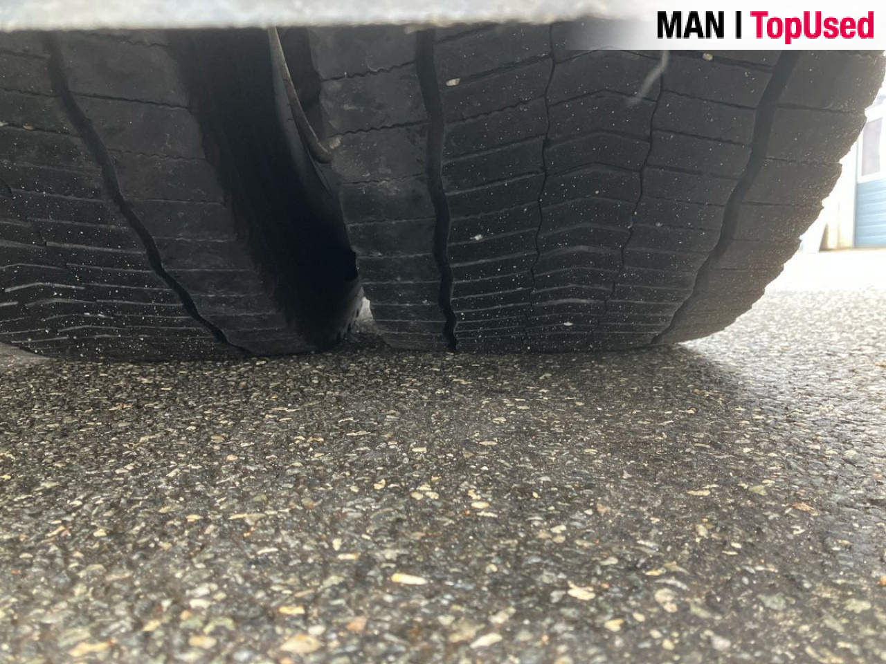 MAN TGX 26.470 6x2/2 BL SA "Retarder / 700 l Tank" ZV - Tracteur routier: photos 3 MAN TGX 26.470 6x2/2 BL SA "Retarder / 700 l Tank" ZV - Tracteur routier: photos 3