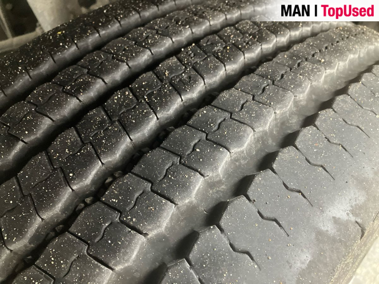 MAN TGX 26.470 6x2/2 BL SA "Retarder / 700 l Tank" ZV - Tracteur routier: photos 2 MAN TGX 26.470 6x2/2 BL SA "Retarder / 700 l Tank" ZV - Tracteur routier: photos 2