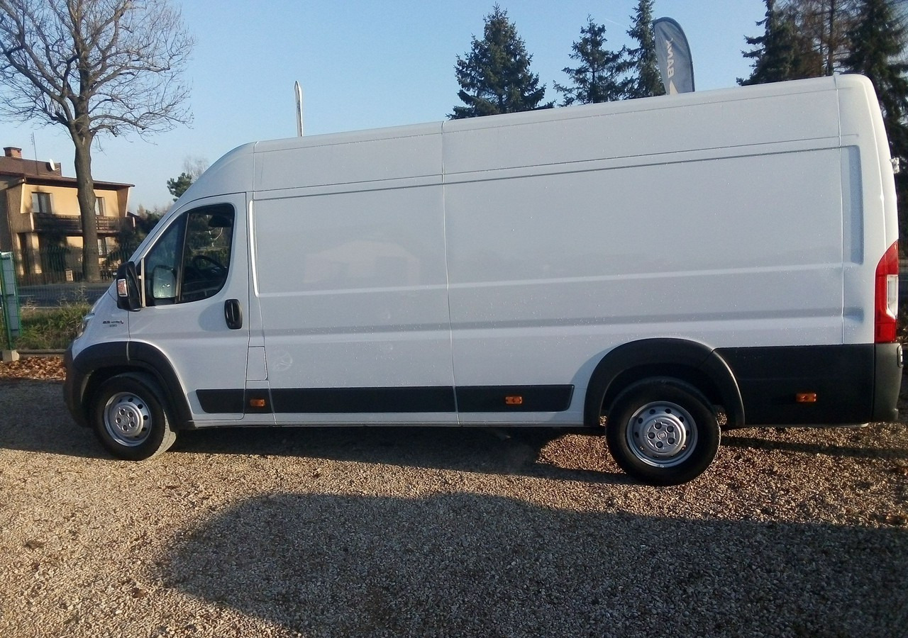 Fiat Ducato krajowy*jeden właściciel*klimatronic *kamera *fv 23%*driving advisor - Fourgon utilitaire: photos 4 Fiat Ducato krajowy*jeden właściciel*klimatronic *kamera *fv 23%*driving advisor - Fourgon utilitaire: photos 4