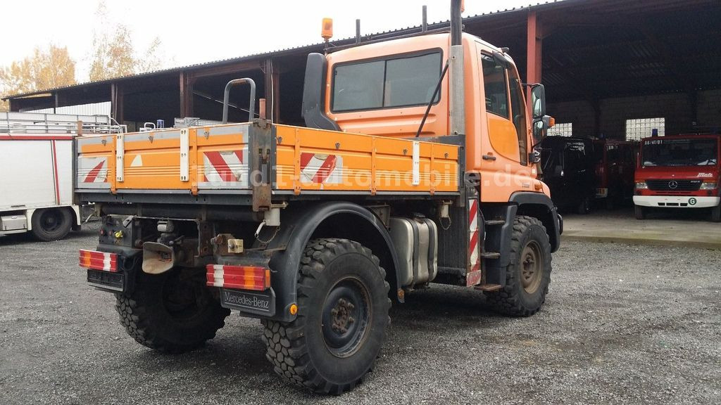 Unimog U 300 Kipper Zugmaschine Kommunalhydraulik U 500 400 U 300 Kipper Zugmaschine Kommunalhydraulik U 500 400 - Véhicule de voirie/ Spécial: photos 5 Unimog U 300 Kipper Zugmaschine Kommunalhydraulik U 500 400 U 300 Kipper Zugmaschine Kommunalhydraulik U 500 400 - Véhicule de voirie/ Spécial: photos 5