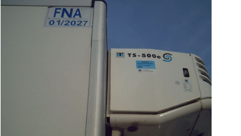 Iveco EUROCARGOeurocargo 160e25 - Camion isothermique: photos 5 Iveco EUROCARGOeurocargo 160e25 - Camion isothermique: photos 5