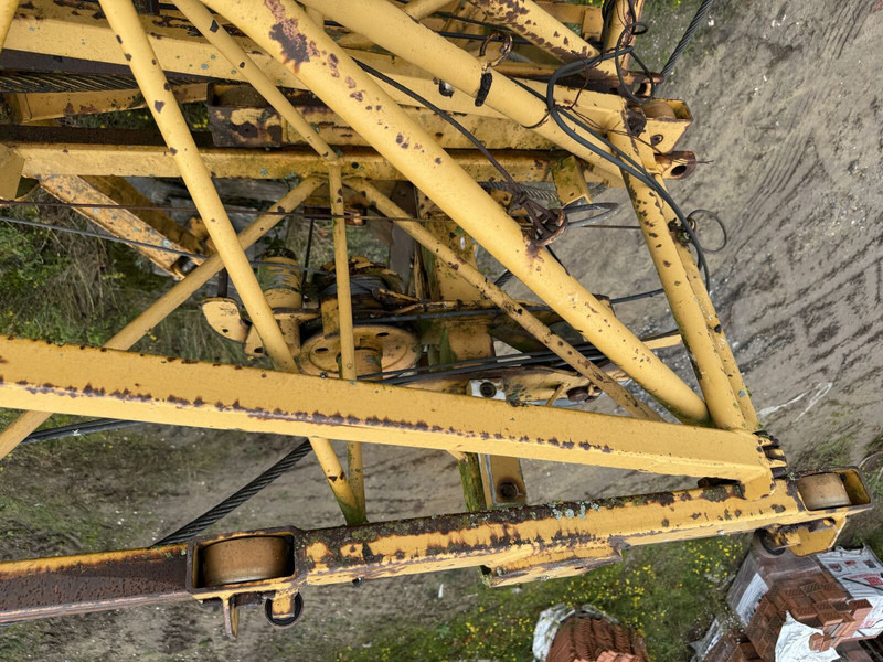 Liebherr 35K 1994yom, 36m jib - Grue à tour: photos 5 Liebherr 35K 1994yom, 36m jib - Grue à tour: photos 5