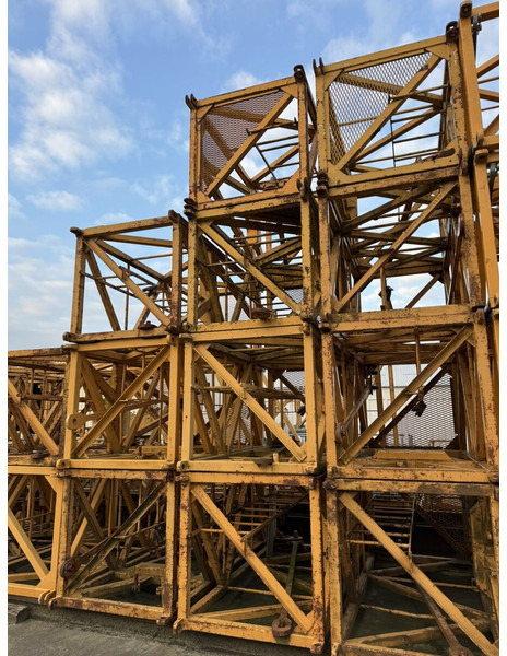 Liebherr 50K / 63K TOWERS - Grue à tour: photos 1 Liebherr 50K / 63K TOWERS - Grue à tour: photos 1