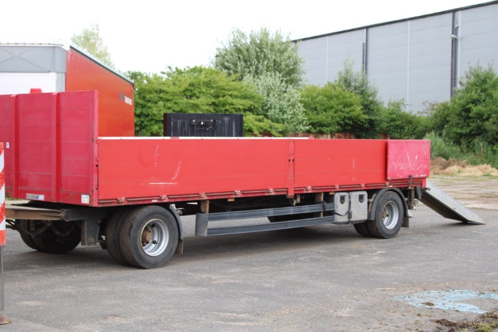 MENKE-JANZEN MJ 3.5 / MJ 18 NÁJEZDY - Remorque plateau: photos 2 MENKE-JANZEN MJ 3.5 / MJ 18 NÁJEZDY - Remorque plateau: photos 2