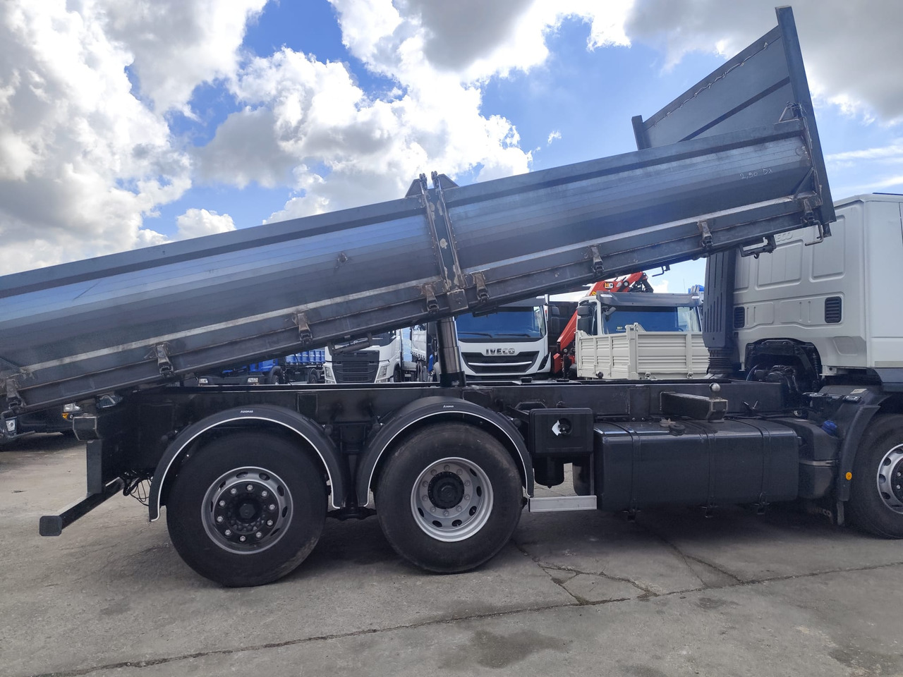 Crédit-bail de IVECO STRALIS AD 260S31 IVECO STRALIS AD 260S31: photos 23