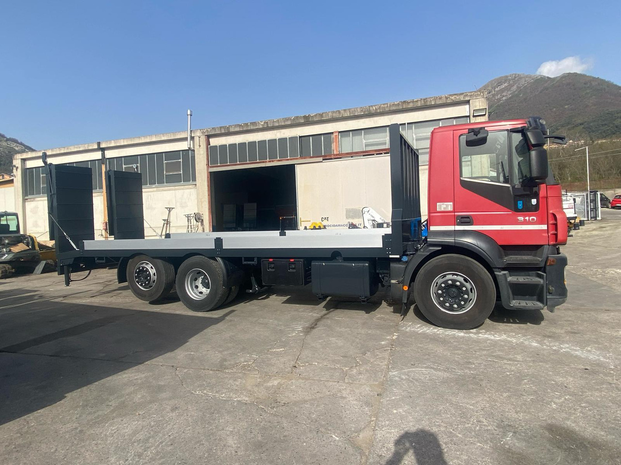 Camion plateau IVECO STRALIS CUBE 260S31: photos 16