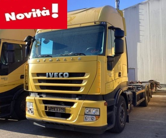 IVECO STRALIS CUBE AD260S42 - Camion porte-conteneur/ Caisse mobile: photos 1 IVECO STRALIS CUBE AD260S42 - Camion porte-conteneur/ Caisse mobile: photos 1