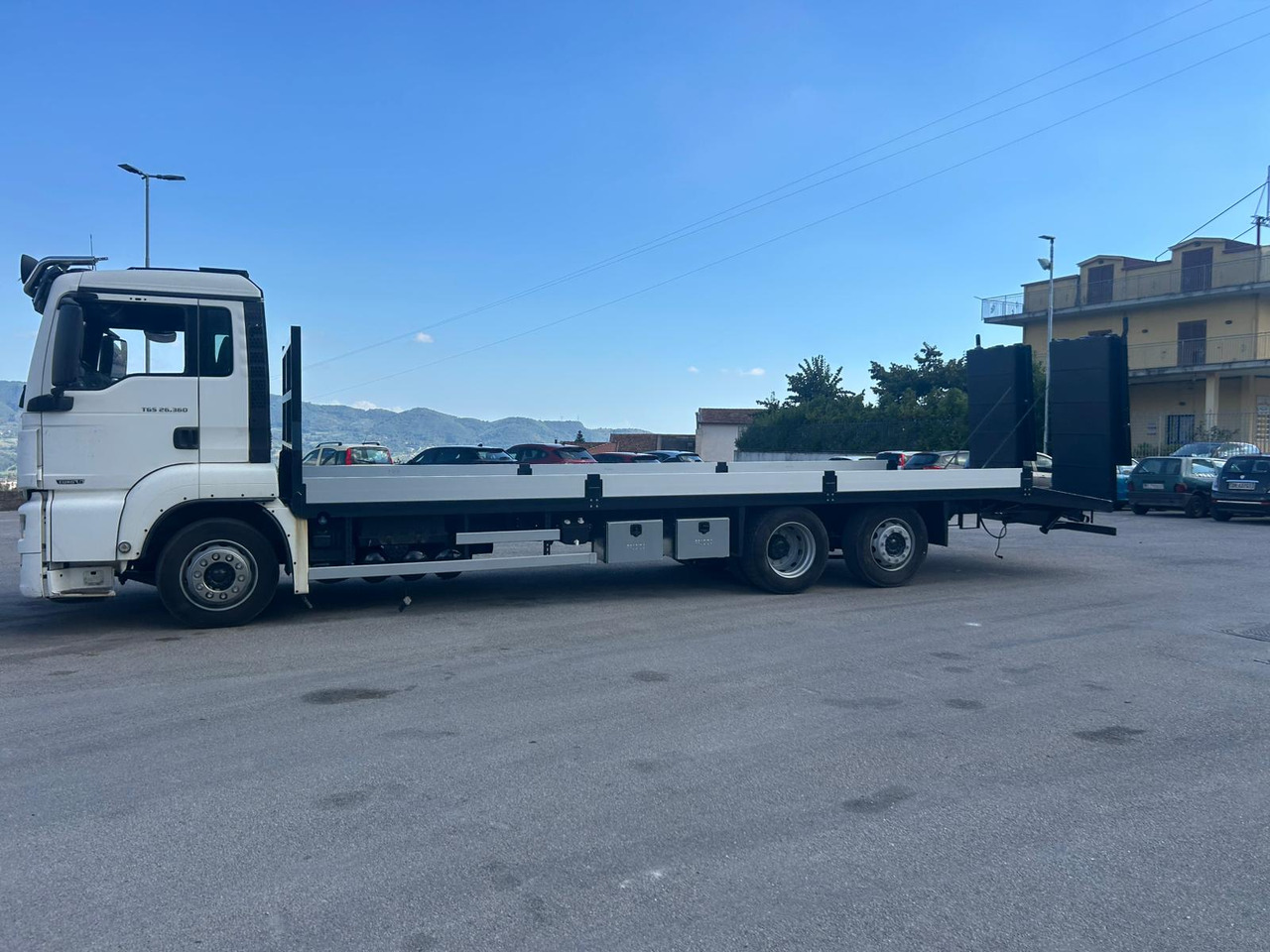 MAN TGS 26.360 - Camion plateau: photos 3 MAN TGS 26.360 - Camion plateau: photos 3